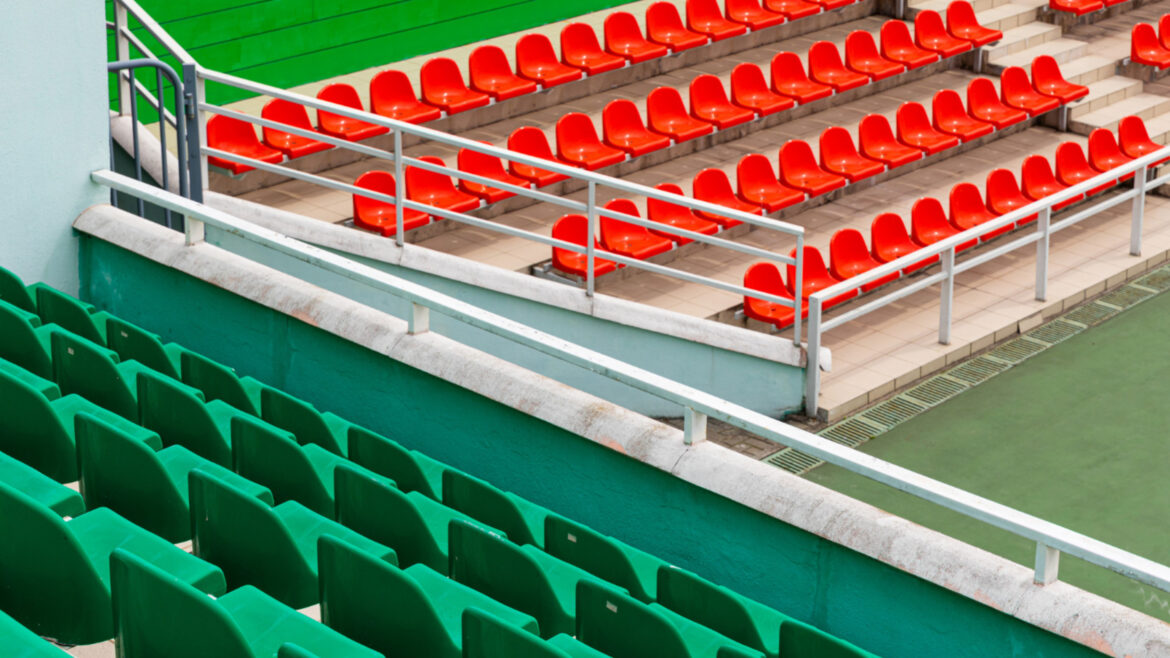 Comment choisir des tribunes modulables pour votre stade ou votre club ?